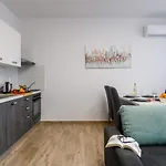 Cosy Klara بولا